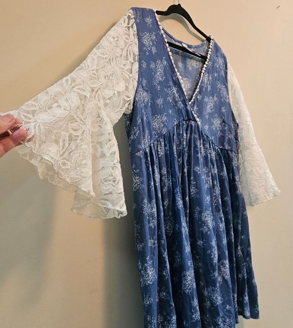 Honeyme Blue Floral Lace Bell Sleeve Mini Babydoll Dress Tunic Peasant Boho Sz M